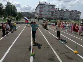 Детский сад "Радуга" отметил праздник, посвященный Дню России Детский сад "Радуга" отметил праздник, посвященный Дню России.